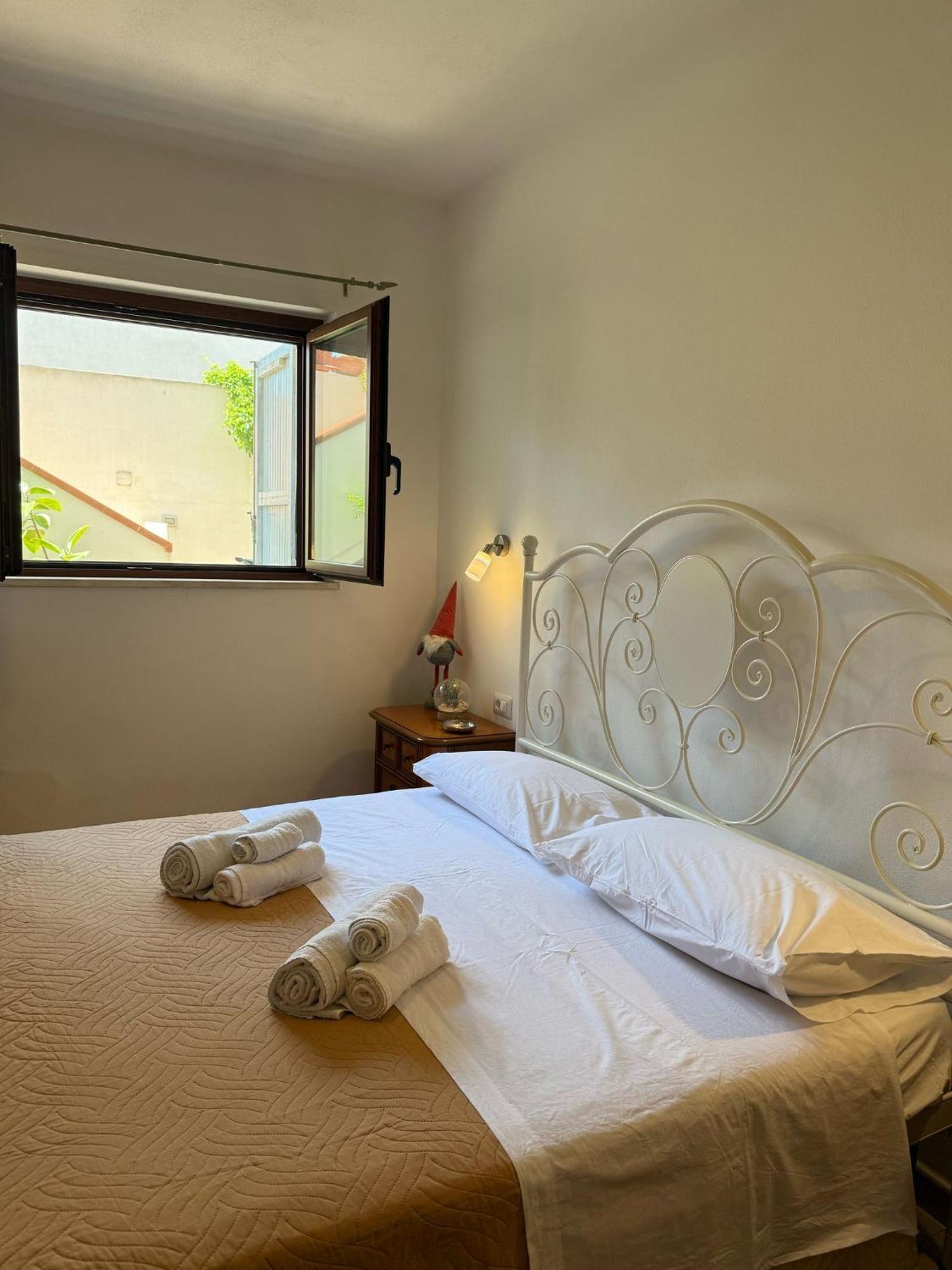 The Refuge Apartment Porto Torres Dış mekan fotoğraf